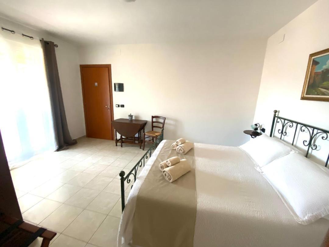 Villa Pedrosu Casa Linari Εξωτερικό φωτογραφία
